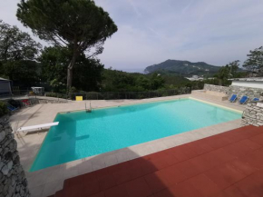 Camping Mare Monti